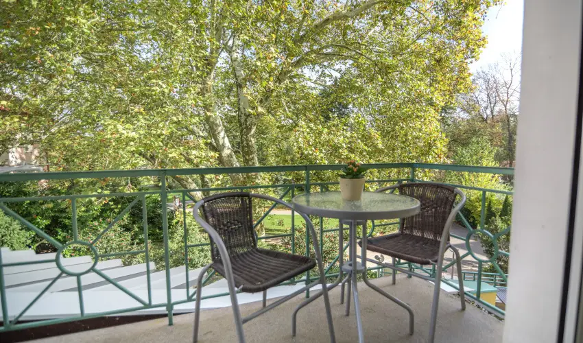 Hotel Spa H�v�z H�v�z - M�rcius 15. (min. 2 �j)