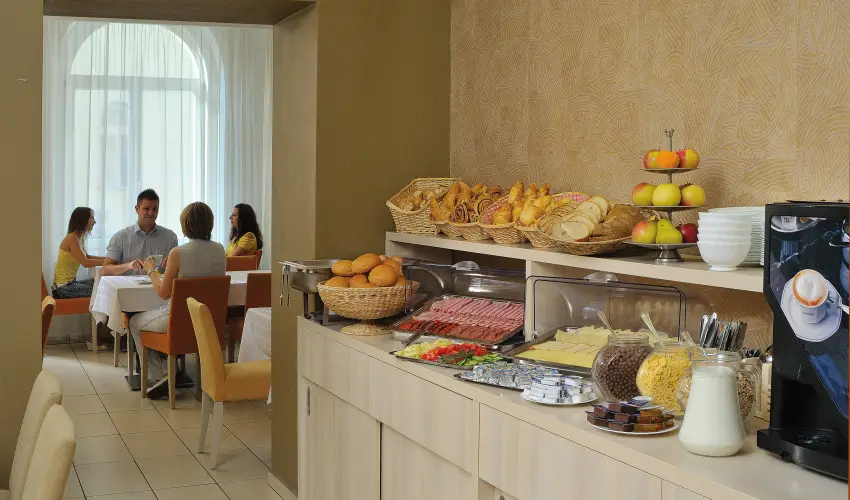 Star Hotel by Mellow Mood Hotels Budapest - M�rcius 15. 