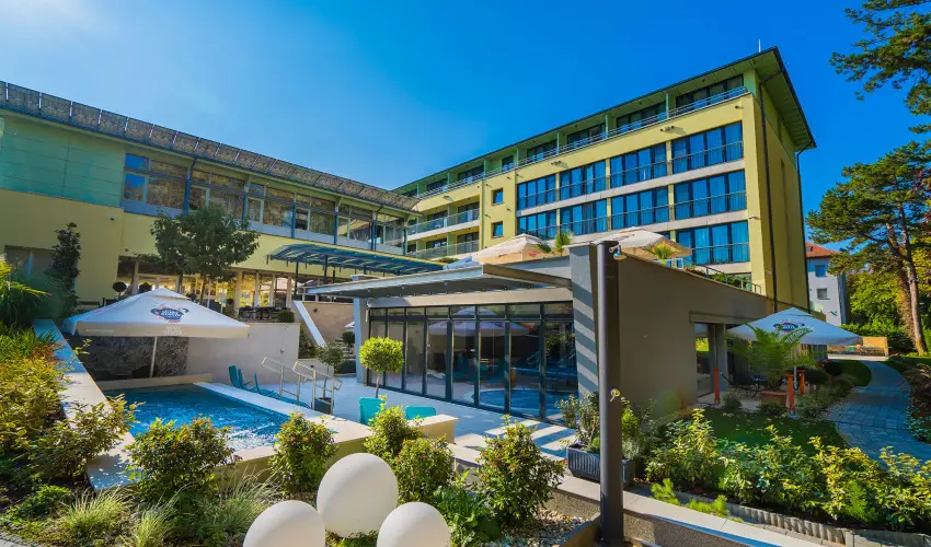 SunGarden Wellness Hotel Si�fok - M�rcius 15. (min. 3 �j)