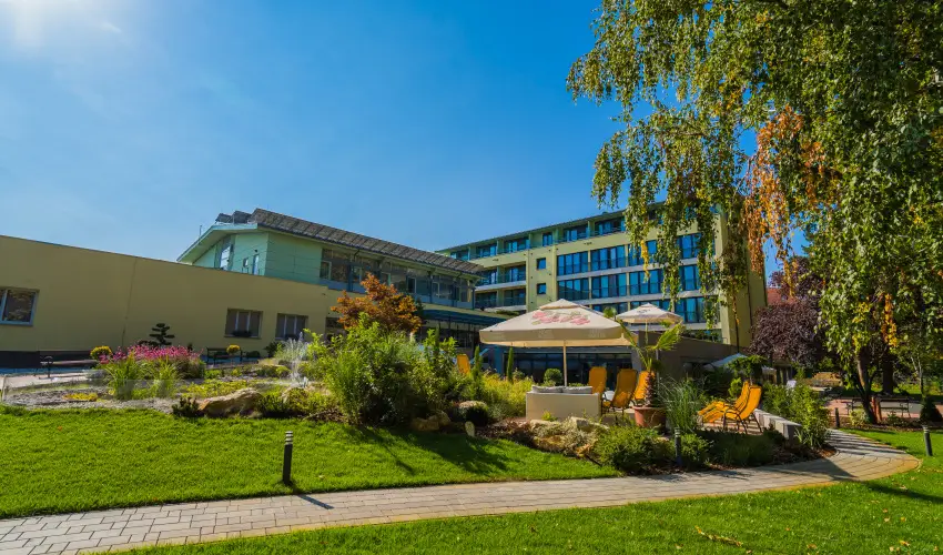 SunGarden Wellness Hotel Si�fok - M�rcius 15. (min. 3 �j)