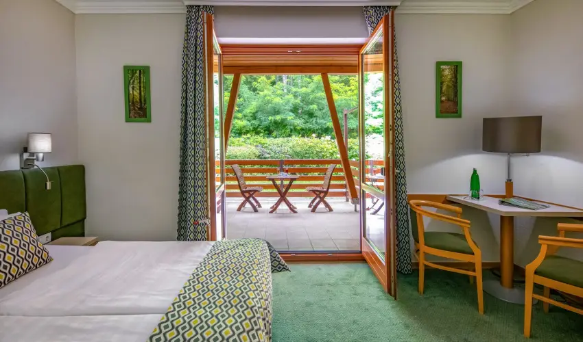 Szalajka Liget Hotel �s Apartmanh�zak Szilv�sv�rad - M�rcius 15. (min. 2 �j)