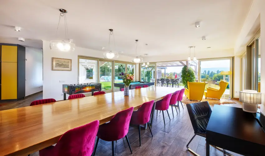 Szent Gy�rgy-hegy Residence Hegymagas - M�rcius 15.