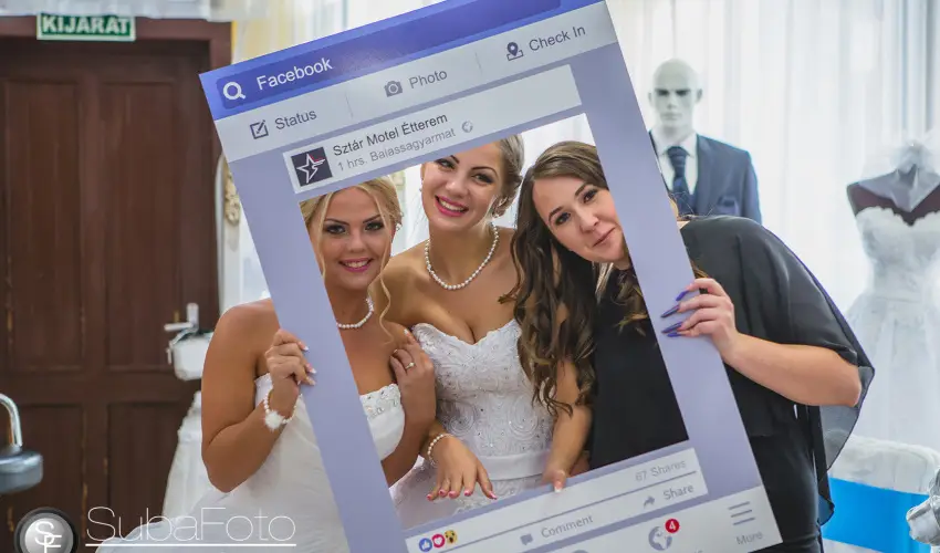 Szt�r Motel �s �tterem Balassagyarmat - M�rcius 15. 