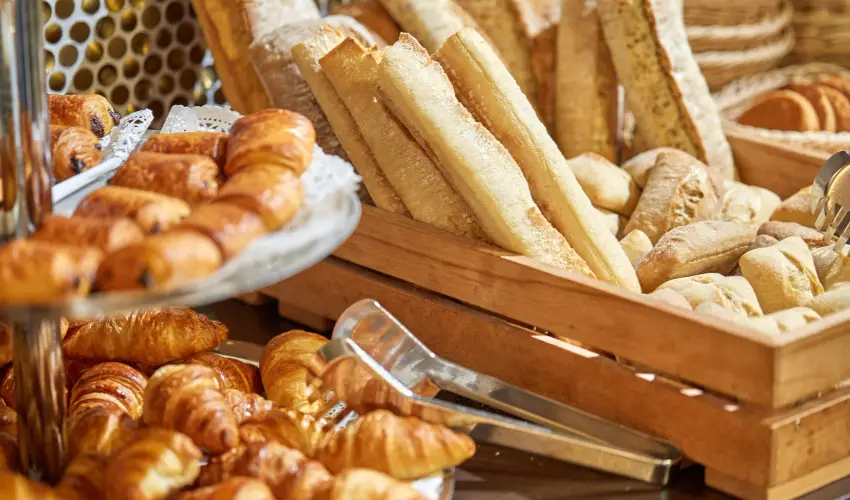 T62 Hotel Budapest - M�rcius 15. 