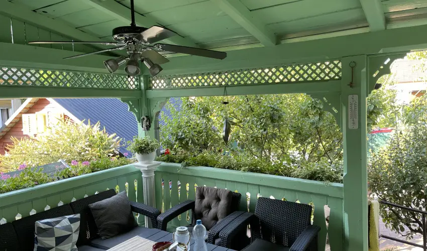 Tams Apartman Balatonfldvr - Mrcius 15. (min. 7 j)