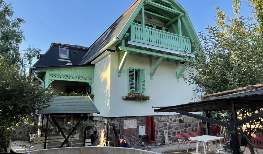 Tams Apartman Balatonfldvr - Mrcius 15. (min. 7 j)