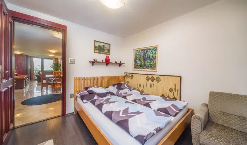 Tams Apartman Balatonfldvr - Mrcius 15. (min. 7 j)