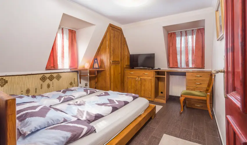 Tams Apartman Balatonfldvr - Mrcius 15. (min. 7 j)