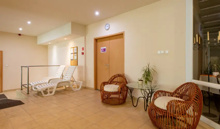 Hotel FIT H�v�z H�v�z - M�rcius 15.
