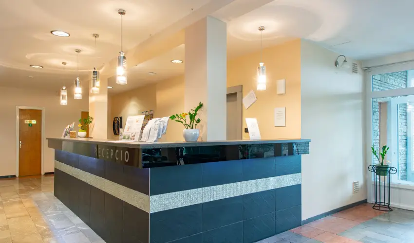 Hotel FIT H�v�z H�v�z - M�rcius 15.
