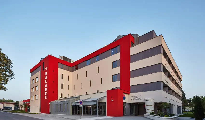 Thermal Hotel Balance  Lenti - M�rcius 15. 