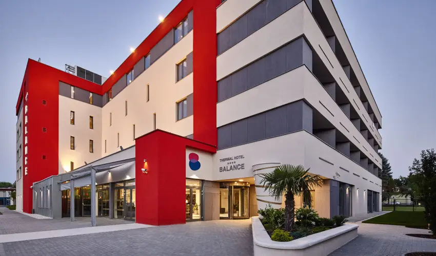 Thermal Hotel Balance  Lenti - M�rcius 15. 