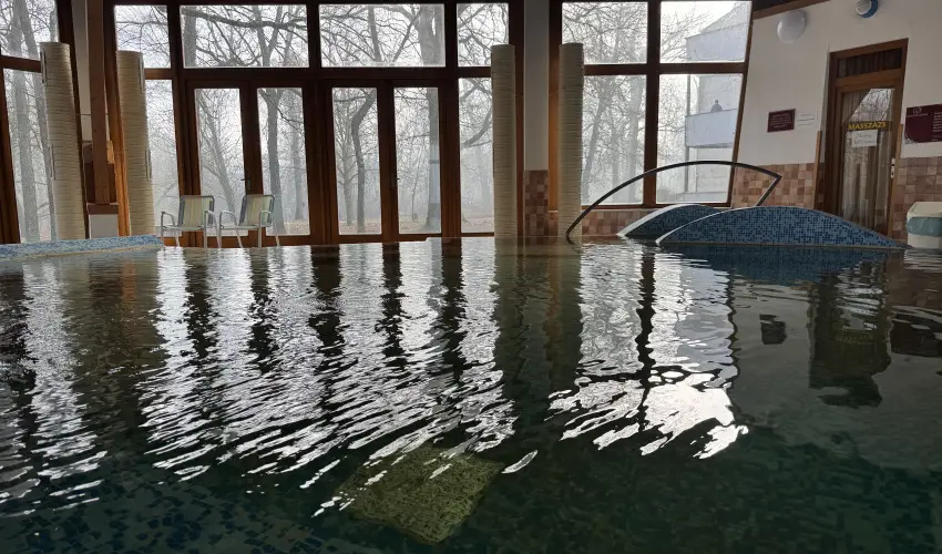 Thermal Hotel Tengelic Tengelic - M�rcius 15.