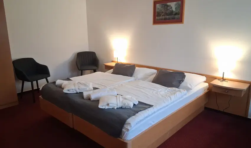 Thermal Hotel Tengelic Tengelic - M�rcius 15.