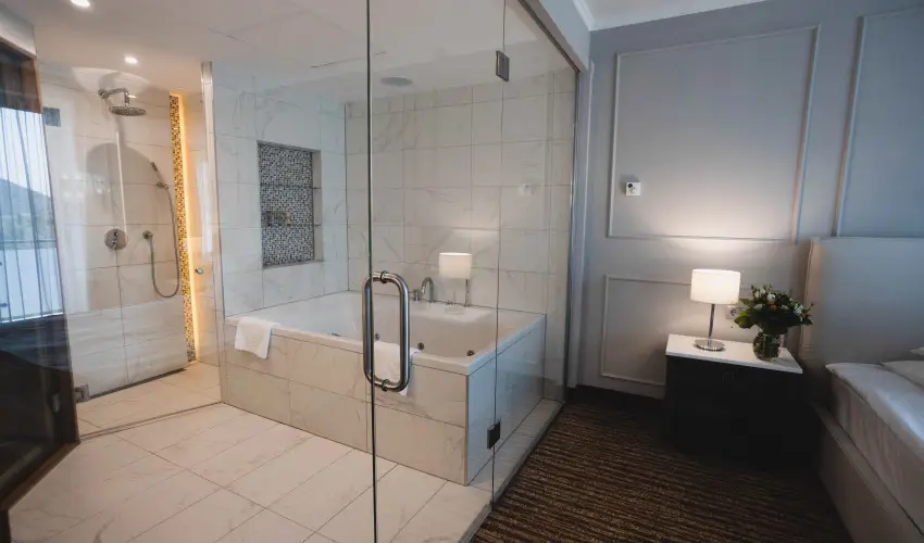 Thermal Hotel Visegr�d Visegr�d - M�rcius 15. (min. 3 �j)