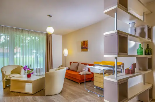 Term�l Apartmanok & Kemping Hark�ny - M�rcius 15.