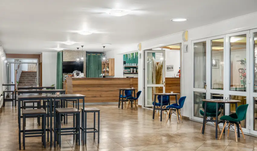 Therm�l Park Hotel Egerszal�k - M�rcius 15.