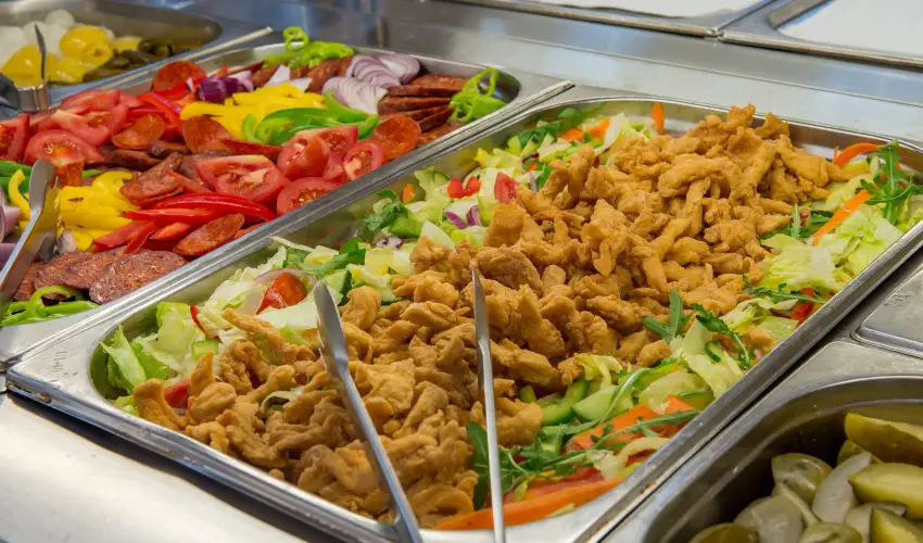 Tisza Balneum Hotel Tiszaf�red - Borvacsora Mautner Zs�fi�val (min. 2 �j)