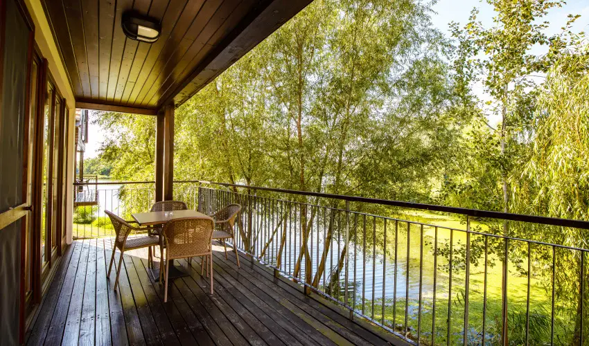 Tisza Balneum Hotel Tiszaf�red - Borvacsora Mautner Zs�fi�val (min. 2 �j)