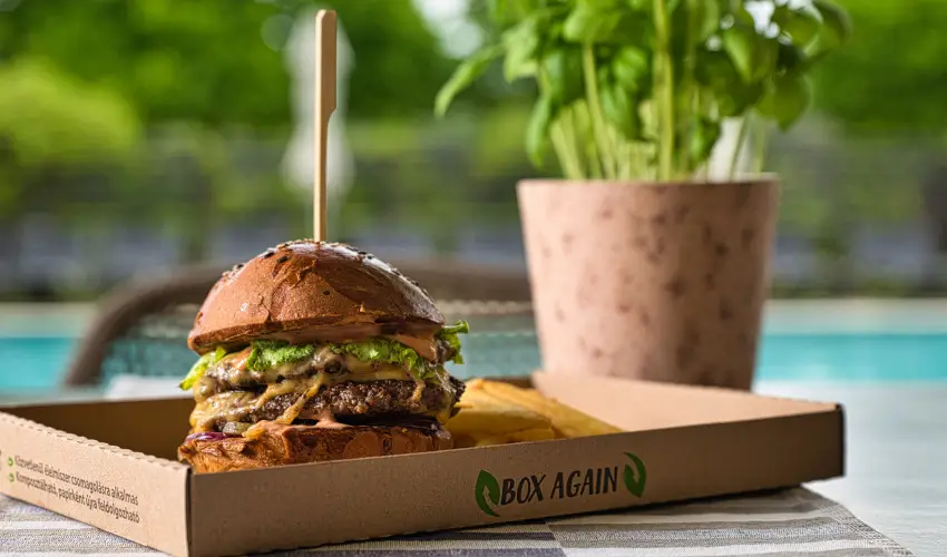 Tisza Balneum Hotel Tiszaf�red - Borvacsora Mautner Zs�fi�val (min. 2 �j)