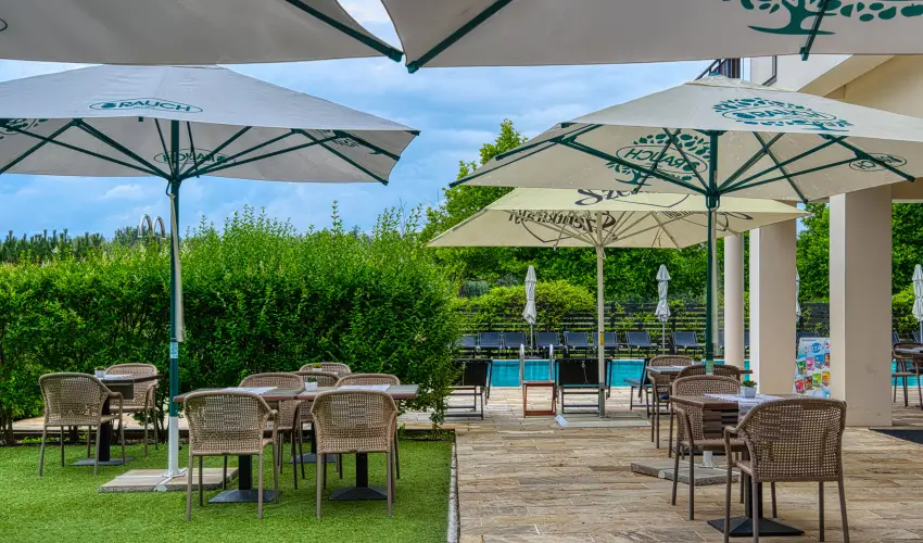 Tisza Balneum Hotel Tiszaf�red - Borvacsora Mautner Zs�fi�val (min. 2 �j)