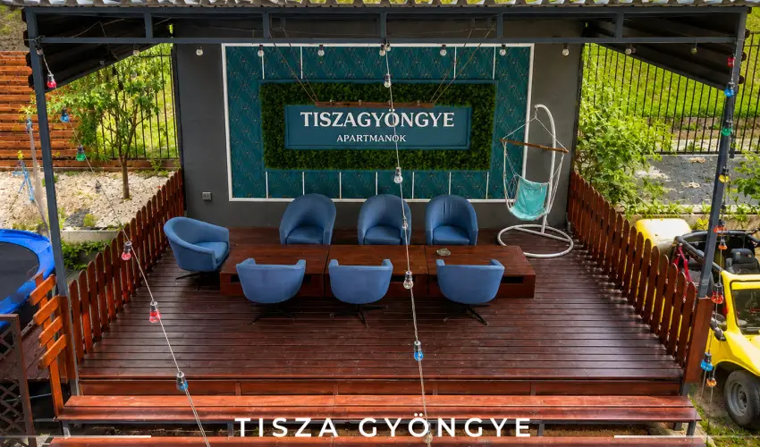 Tisza Gy�ngye Apartmanok Szeged - M�rcius 15.