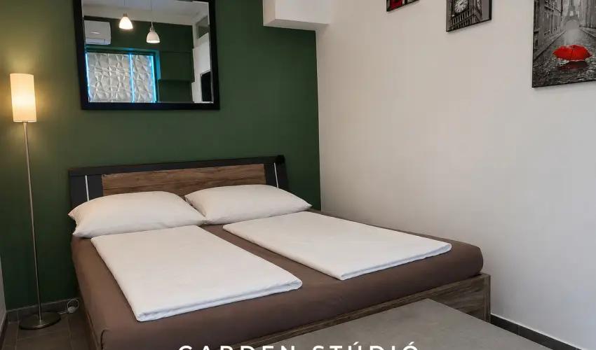 Tisza Gy�ngye Apartmanok Szeged - M�rcius 15.