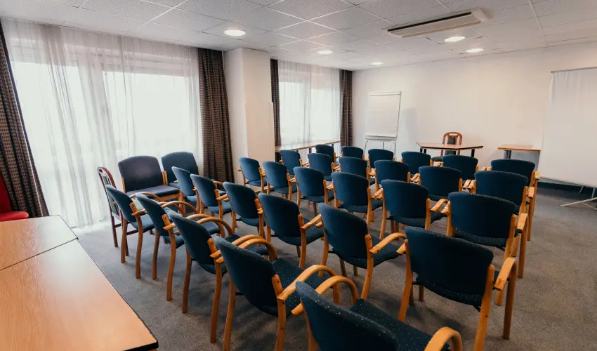 Tisza Sport Hotel Szeged - M�rcius 15. 