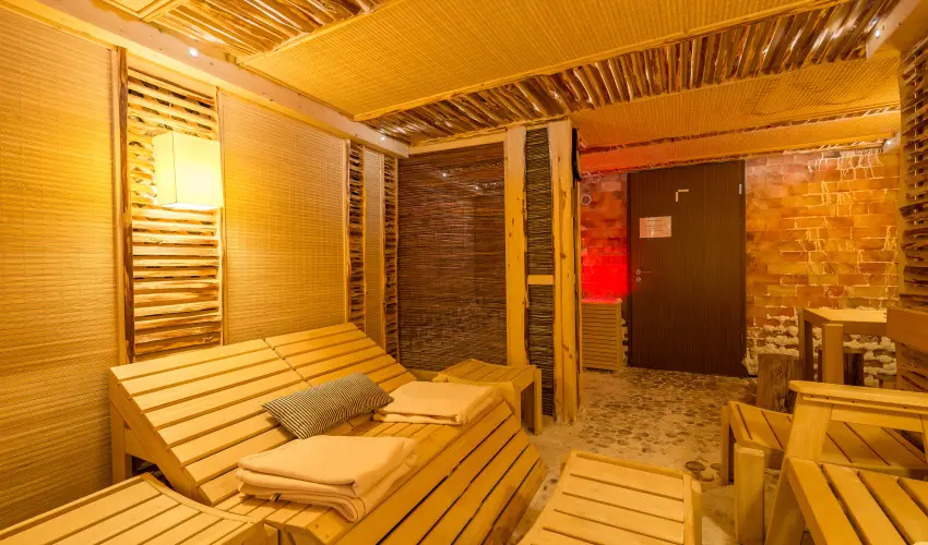 T� Wellness Hotel B�nk - M�rcius 15. 