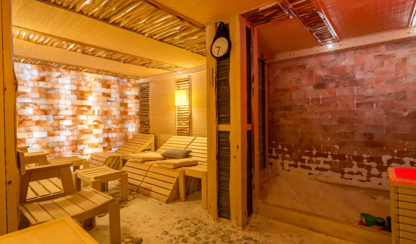 T� Wellness Hotel B�nk - M�rcius 15. 