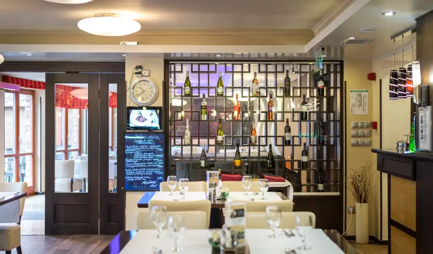 T� Wellness Hotel B�nk - M�rcius 15. 