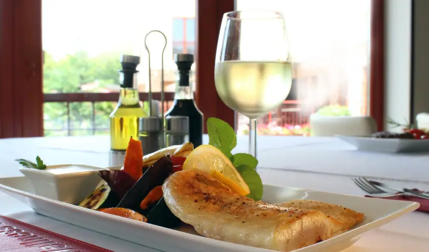 T� Wellness Hotel B�nk - M�rcius 15. 