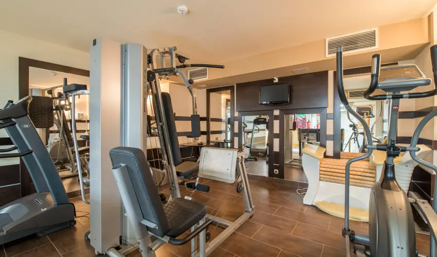 T� Wellness Hotel B�nk - M�rcius 15. 