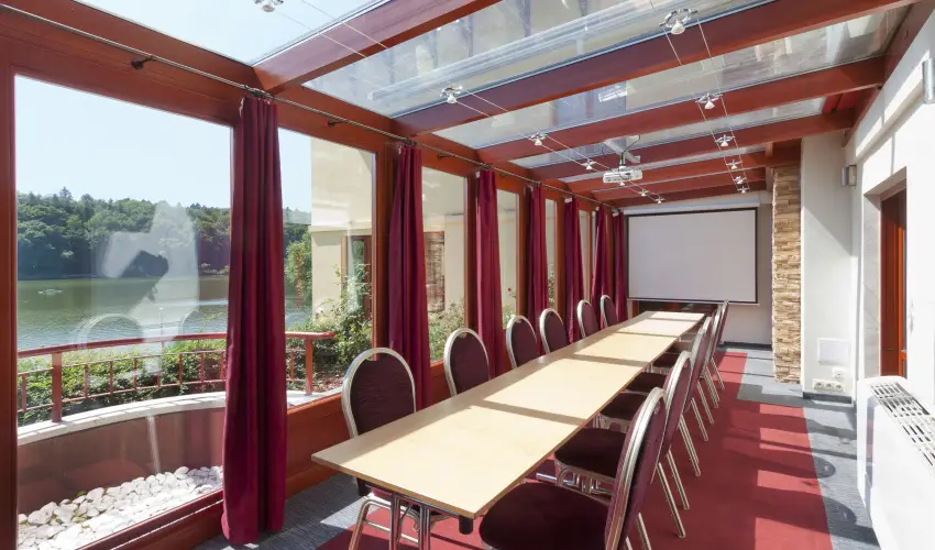 T� Wellness Hotel B�nk - M�rcius 15. 