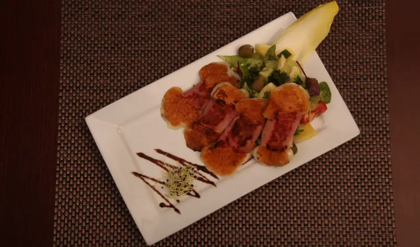 T� Wellness Hotel B�nk - M�rcius 15. 