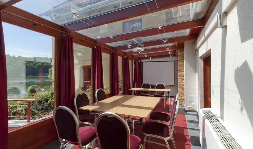 T� Wellness Hotel B�nk - M�rcius 15. 