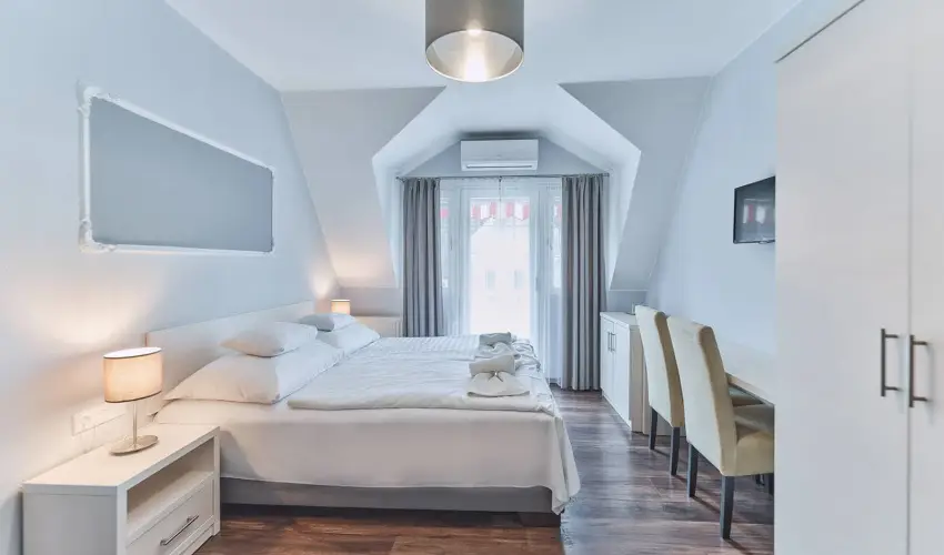 Tokajer Wellness Panzi� Keszthely - M�rcius 15. (min. 2 �j)