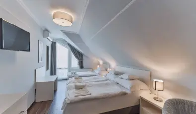 Tokajer Wellness Panzi� Keszthely