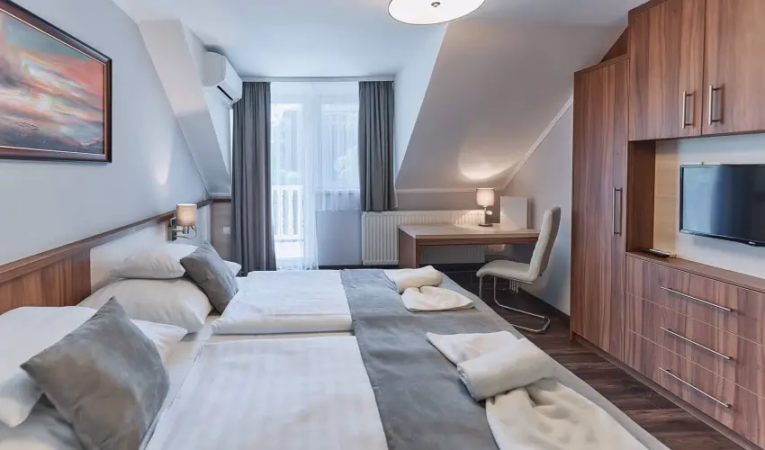 Tokajer Wellness Panzi� Keszthely - M�rcius 15. (min. 2 �j)