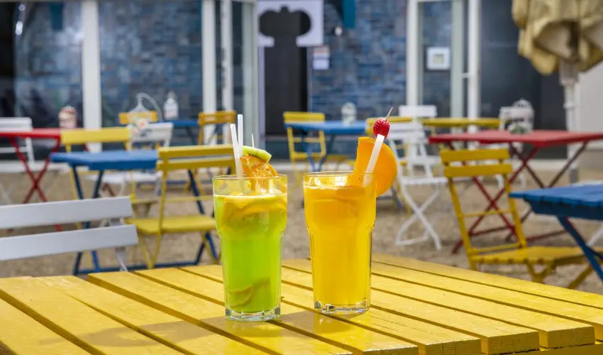T�nd�rkert Hotel Noszvaj - M�rcius 15. 