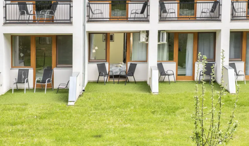 T�nd�rkert Hotel Noszvaj - M�rcius 15. 
