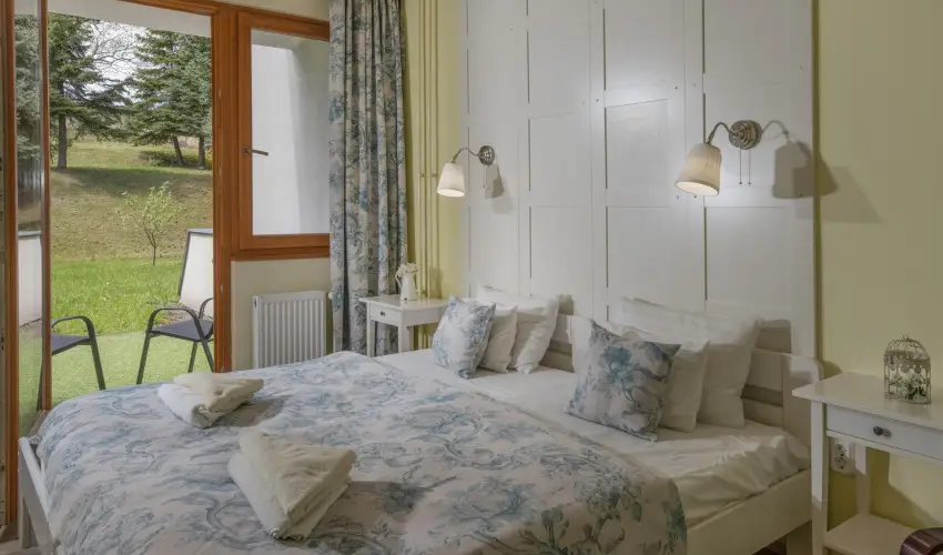 T�nd�rkert Hotel Noszvaj - M�rcius 15. 