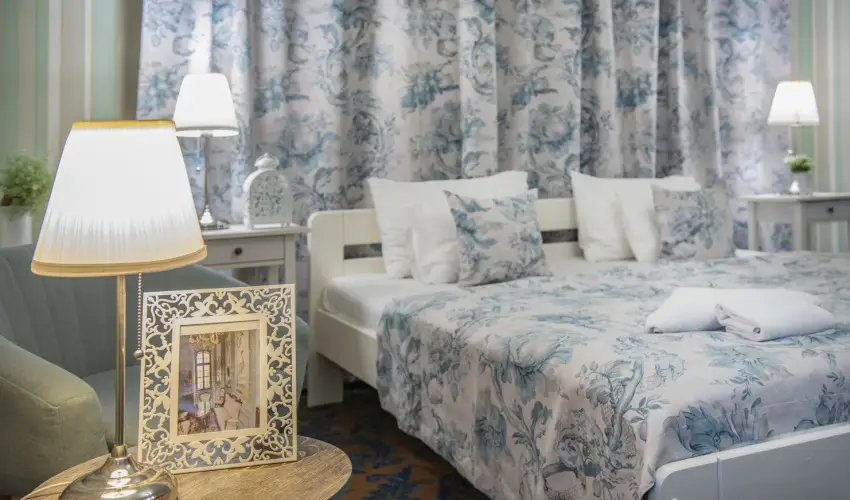 T�nd�rkert Hotel Noszvaj - M�rcius 15. 