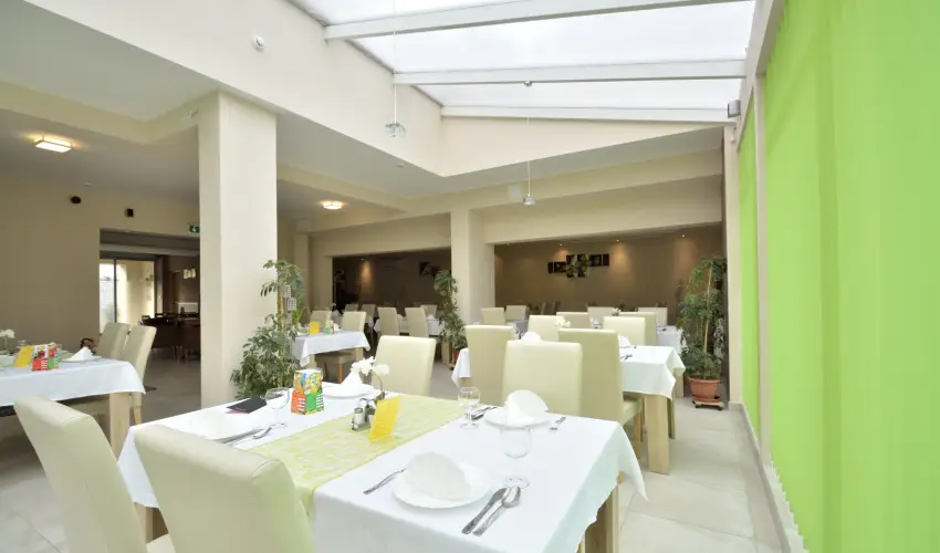 Wellness Hotel Viktria Nagyatd - Mrcius 15-i ajnlat, frdbelpvel (min. 2 j)