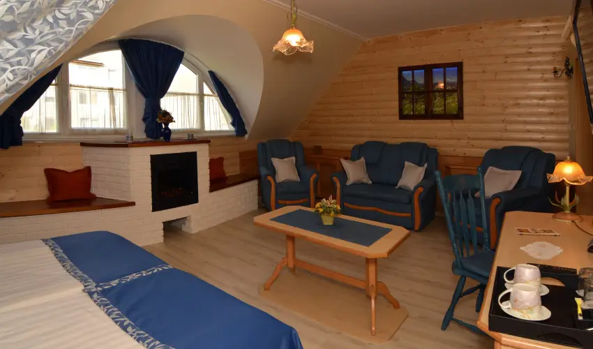 Hotel Villa Classica P�pa - M�rcius 15. 