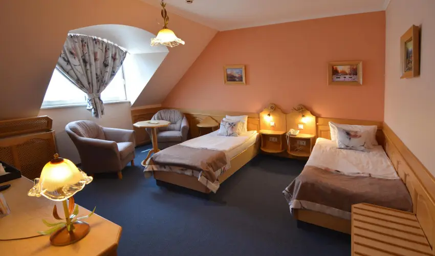 Hotel Villa Classica P�pa - M�rcius 15. 