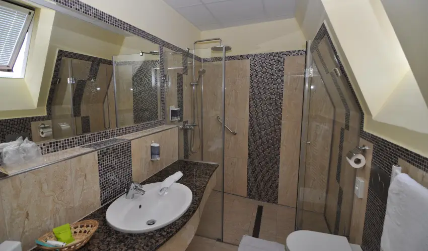 Hotel Villa Classica P�pa - M�rcius 15. 