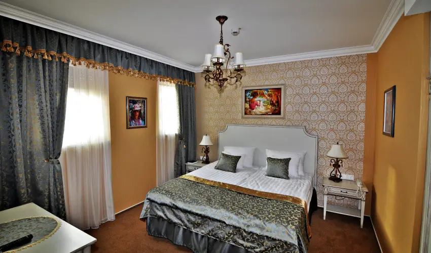 Hotel Villa Classica P�pa - M�rcius 15. 