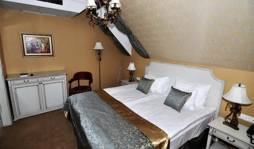 Hotel Villa Classica P�pa - M�rcius 15. 