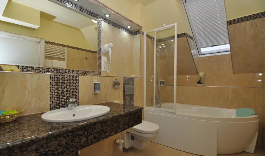 Hotel Villa Classica P�pa - M�rcius 15. 